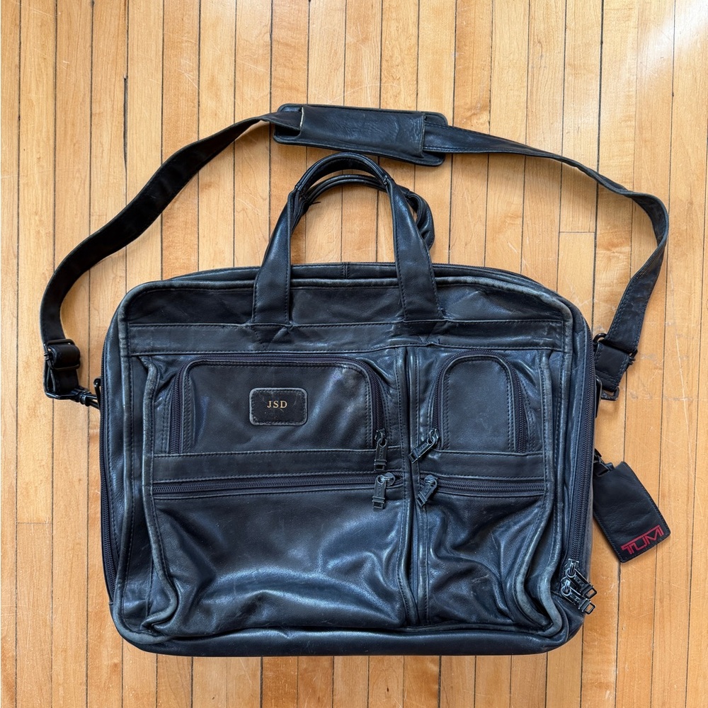 Vintage TUMI Alpha Leather Briefcase Laptop Expandable 9621D3 Messenger Bag